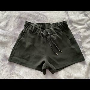 Lululemon Black Shorts Size 4